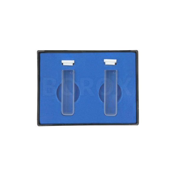 Borox Kuvars Spektrofotometre Küveti - Makro 3.5 ml Kapaklı - 2 Adet Kutu